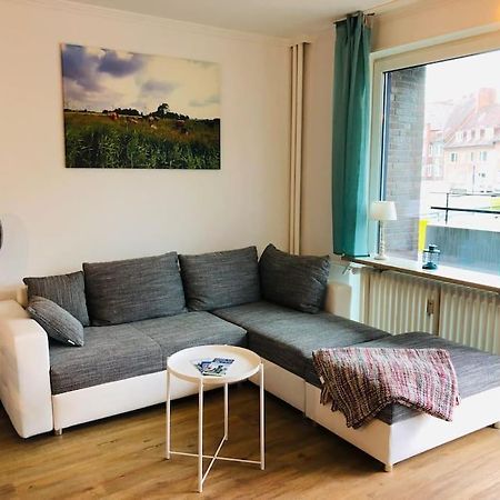 Zentrale Studio Wohnung In Έμντεν Εξωτερικό φωτογραφία